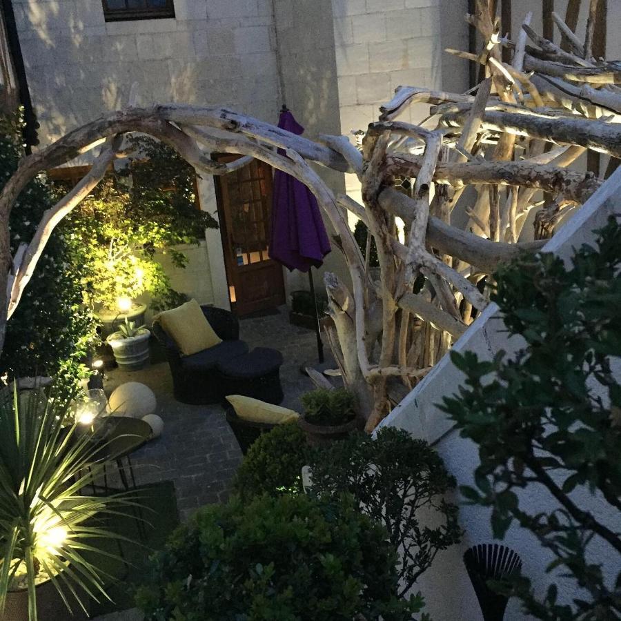 Hotel Saint Pierre Boutique-Hotel โซมูร์ ภายนอก รูปภาพ