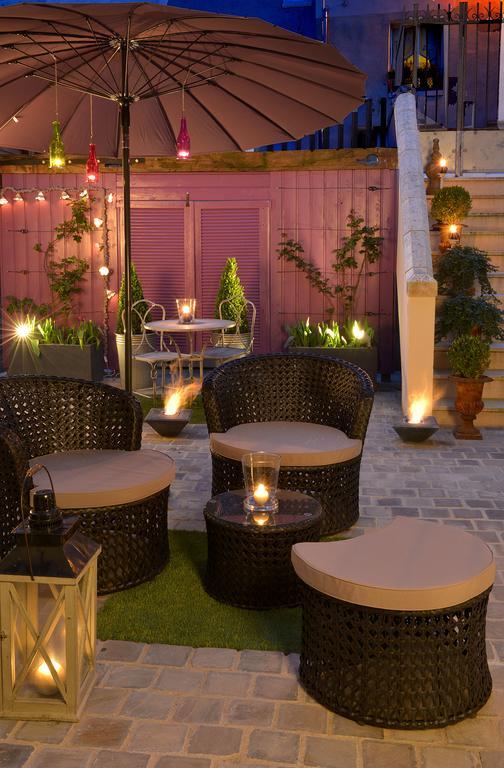 Hotel Saint Pierre Boutique-Hotel โซมูร์ ภายนอก รูปภาพ