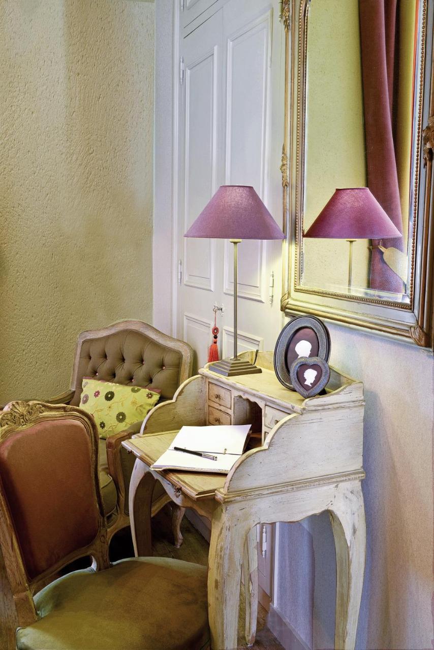 Hotel Saint Pierre Boutique-Hotel โซมูร์ ภายนอก รูปภาพ